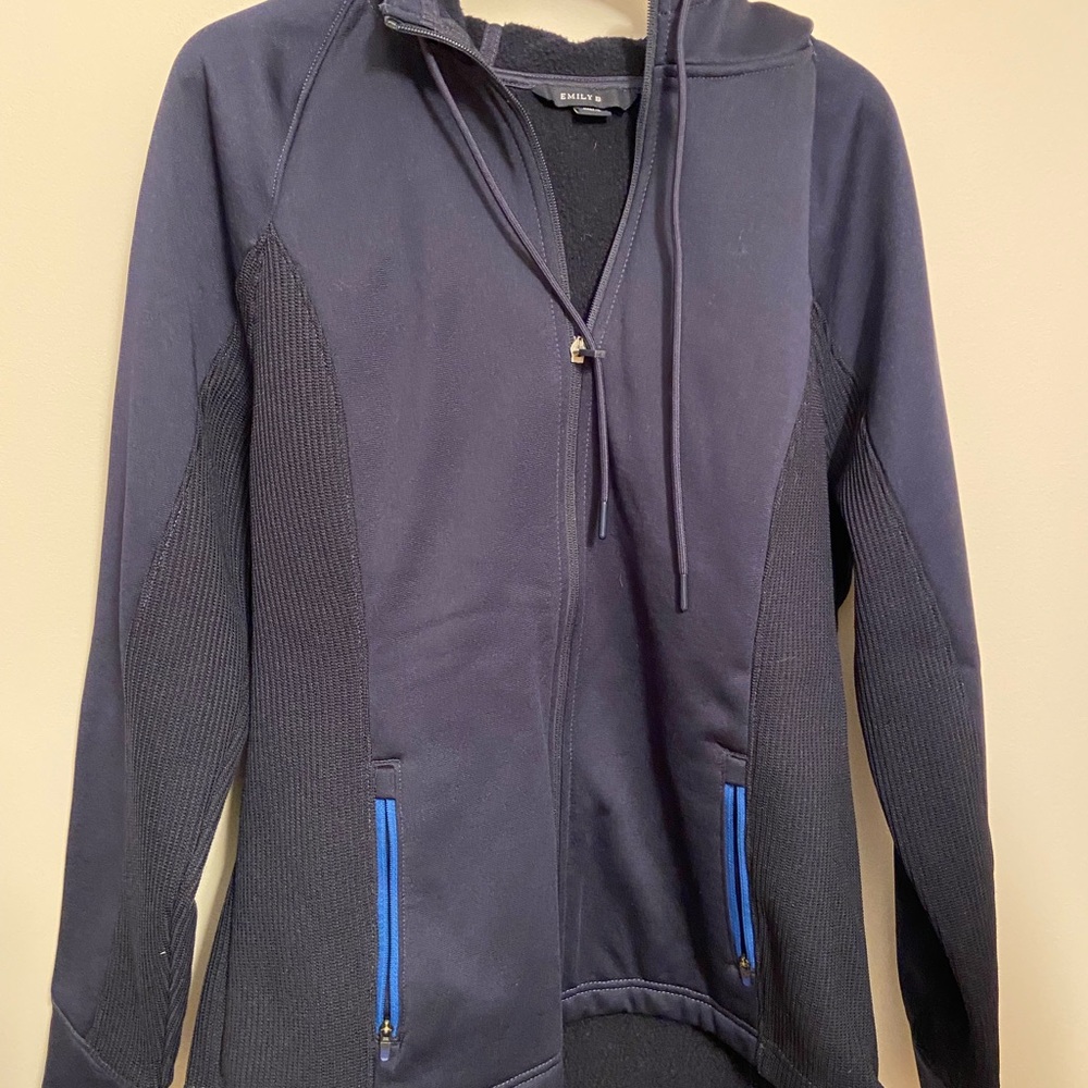 Ladies hooded sweatshirt, medium